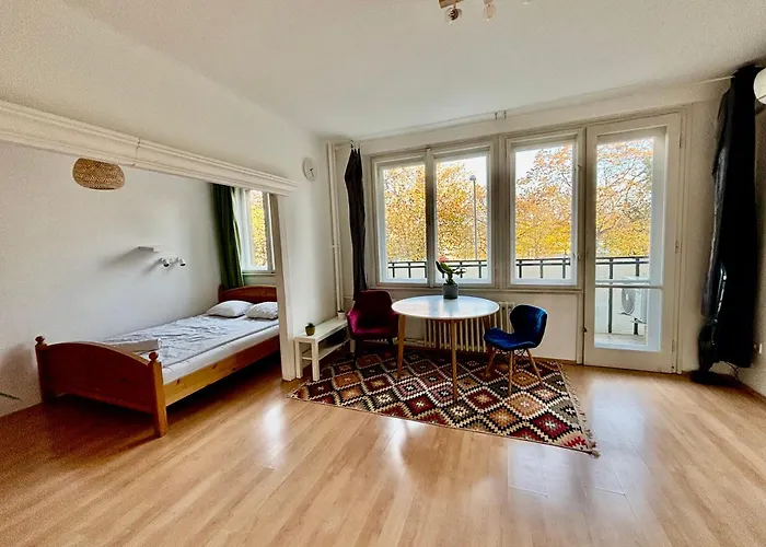 Frankel Apartman Near Lukacs Bath